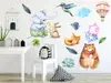 Set 25 stickere Wonderland, decoraţiune cu animale pentru camera copiilor, planșă de 120x120 cm, racletă de aplicare inclusă.