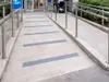 Bandă antiderapantă gri, textură confortabilă 5 cm x 5 m