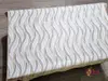 Faţă de masă impermeabilă, albă cu model elegant bej, 140 X300cm