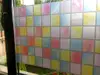 Folie geam autoadezivă Pătrate colorate