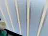 Folie geam autoadezivă Eliza, model dungi bej, 120 cm lăţime