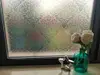 Folie geam autoadezivă Aurora, Folina, sablare cu model clasic colorat, 100 cm lăţime