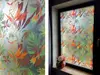 Folie autoadezivă decorativă pentru geam, sablare cu model tropical floral – 90 cm lățime, la metru liniar
