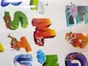 Sticker Alfabet, Folina, model cu imagini, multicolor, planșă mare de 100x150 cm, racletă de aplicare inclusă