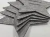 Set 12 suporturi tacâmuri din pâslă gri, model stea - decor masă Crăciun