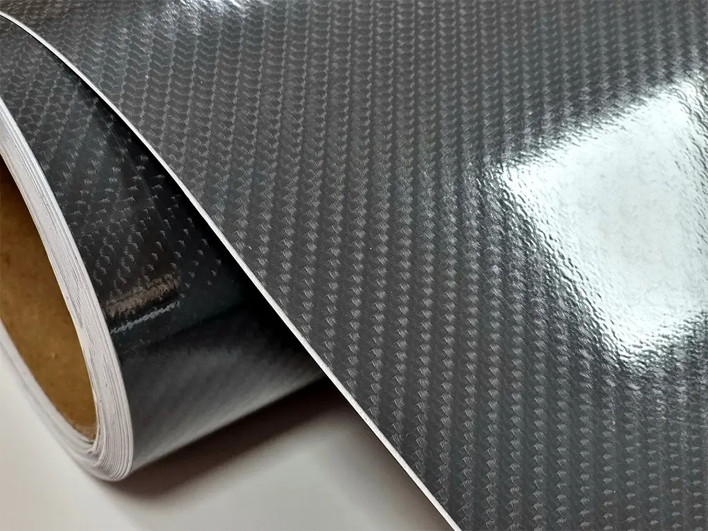 Folie carbon 5D gri lucios, material bubblefree, rolă de 152x200 cm