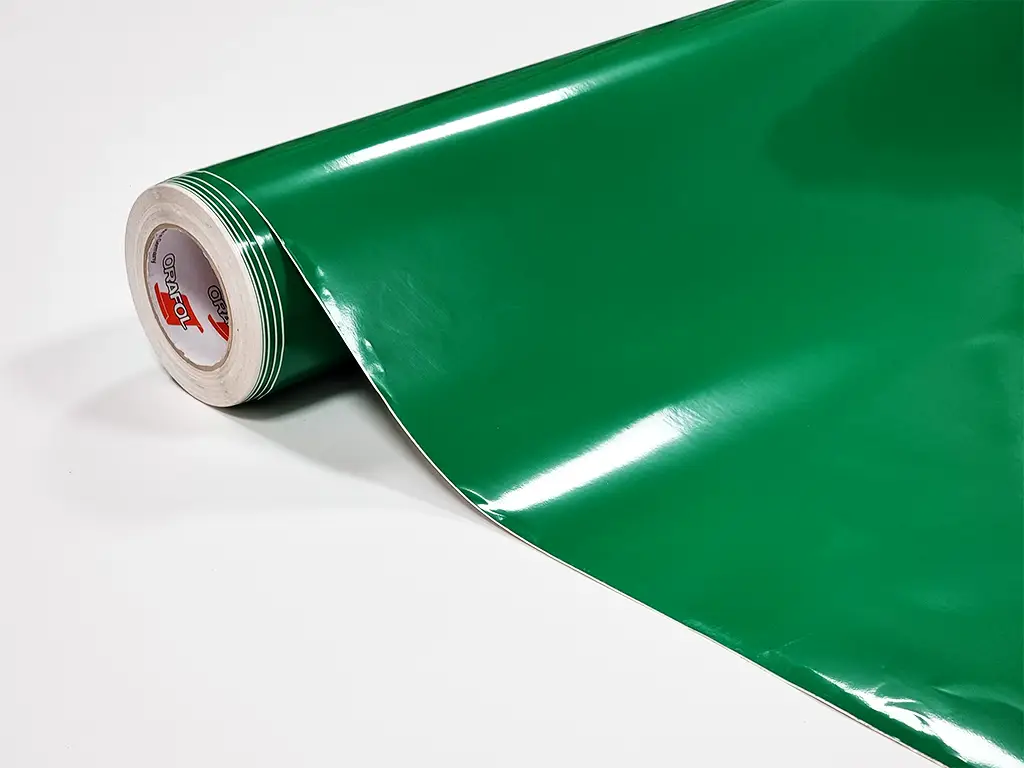 Autocolant verde lucios Oracal Economy Cal Green 641G061, 100 cm lățime