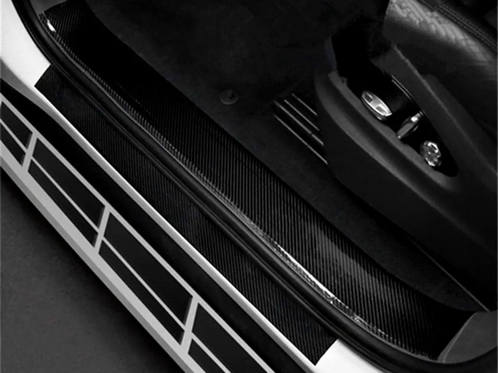 Autocolant carbon 5D, Folina, negru, aspect lucios, rolă de 10cm x 152cm 