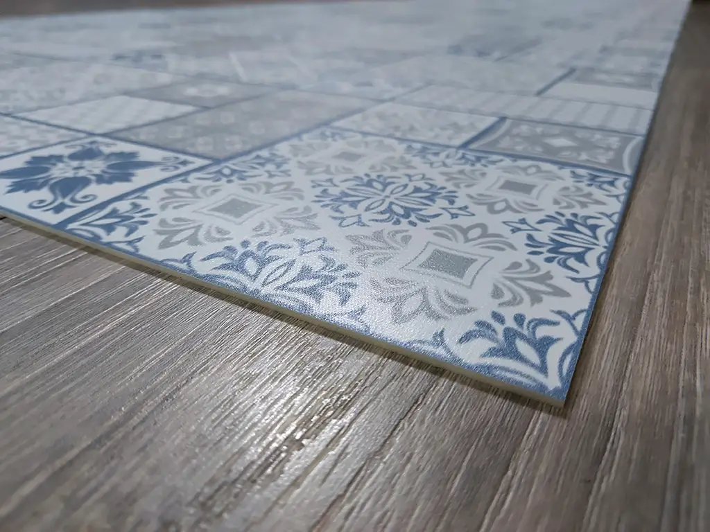 Covor din vinil Belinda, linoleum antiderapant cu model gri. rolă de 80x290 cm