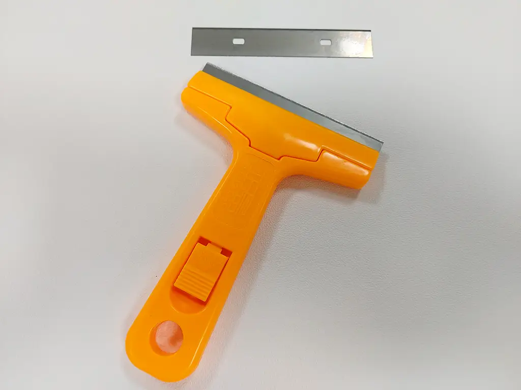 Răzuitor Pocket 3, Folina, accesoriu cu cap metalic pentru răzuirea suprafețelor de sticlă
