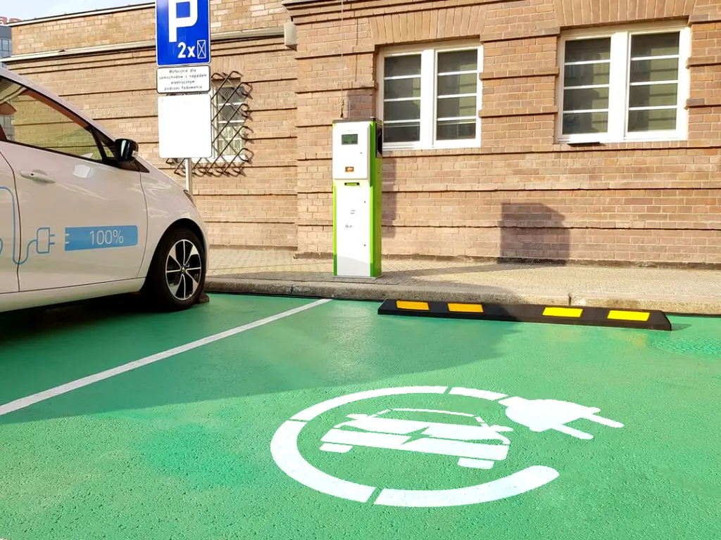 Șablon de semnalizare pentru stațiile de încărcare vehicule electrice, dimensiune la comandă