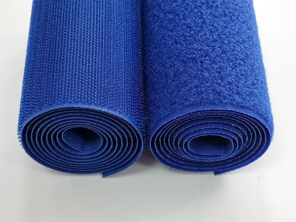 Set bandă arici, Velcro fără adeziv, benzi Hook and Loop, set bandă cu scai și puf ideală pentru cusut, role cu lățimea de 10cm - culoarea albastră