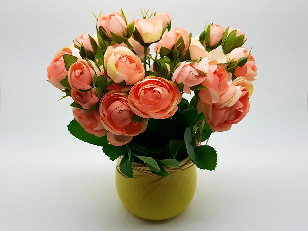 Flori artificiale, Folina, aranjament cu minirosa corai în vas ceramic