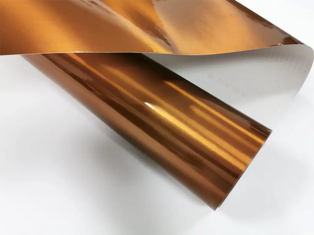 Autocolant cu efect metalic arămiu, Aslan, Copper Brushed, aspect lucios, 125 cm lăţime