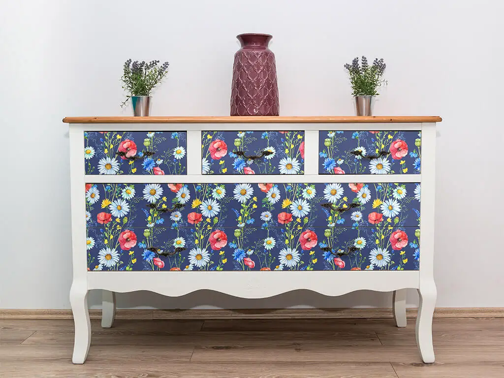 Autocolant mobilă decorativ, Folina, albastru închis cu model floral, 100 cm lăţime, laminare mată