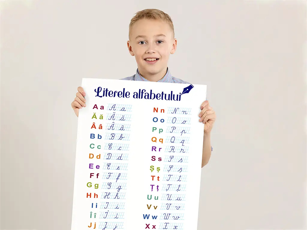 Autocolant educativ cu Literele alfabetului, Folina, rola de 60x100 cm, racletă de aplicare inclusă