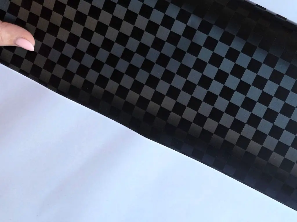 Autocolant negru Grid Carbon, model embosat pătrățele - 75x250 cm
