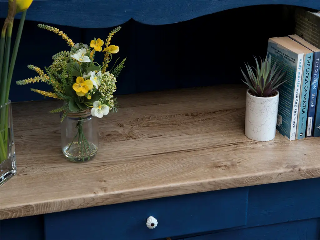 Autocolant mobilă imitaţie lemn Ribbeck Oak, d-c-fix, aspect mat, rolă de 90x500 cm, cu racletă şi cutter