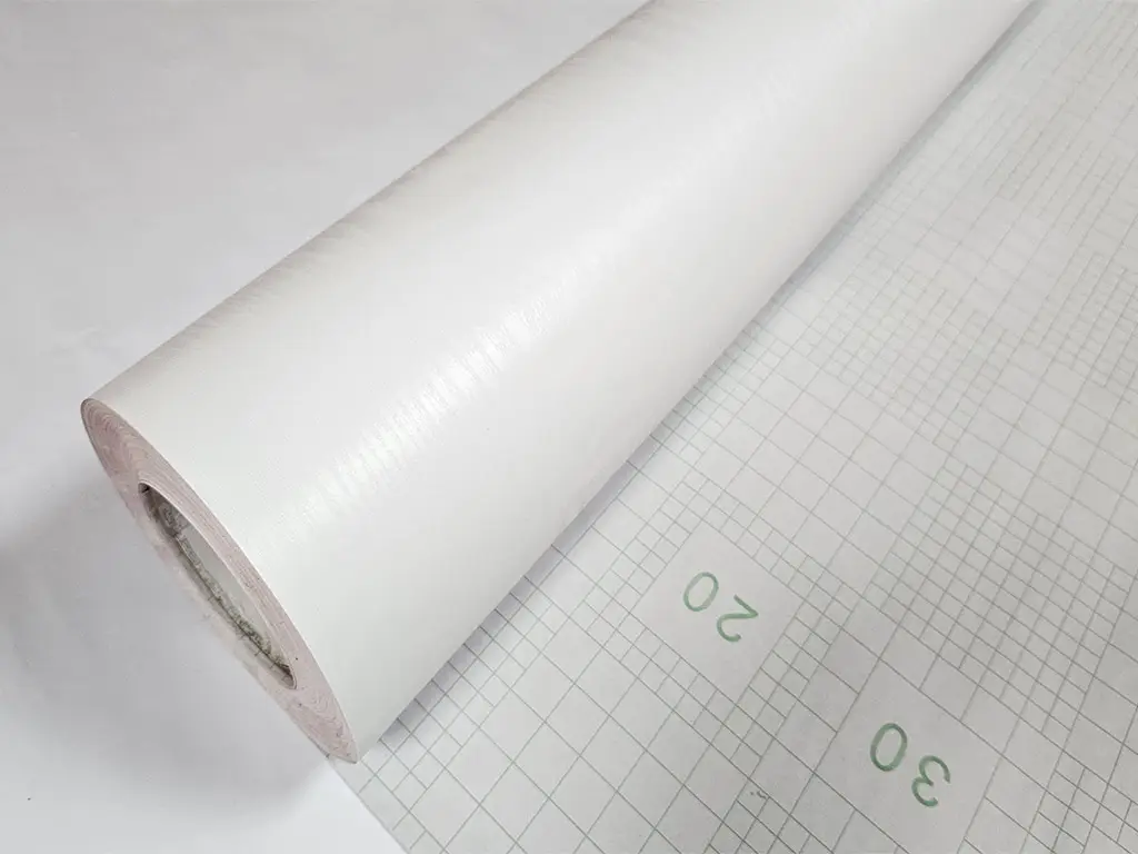 Autocolant mobilă lemn alb, Folina P3017, aspect mat, 120 cm lăţime