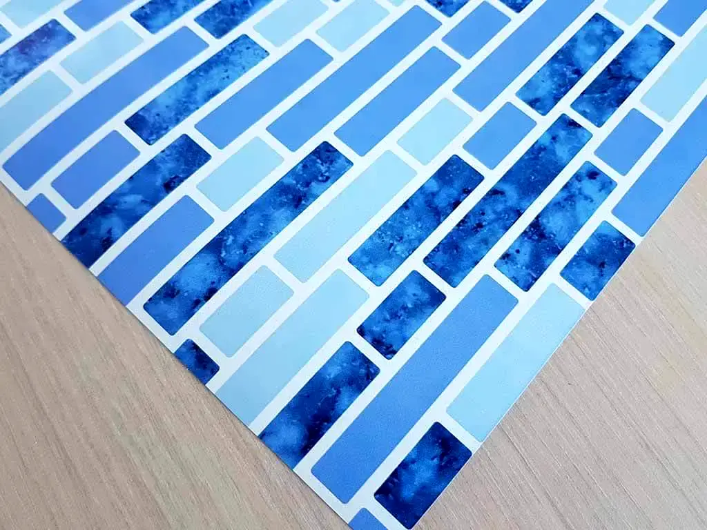 Autocolant perete baie și bucatărie, imitaţie mozaic albastru, rezistent la apă şi căldură, rolă de 67x200 cm