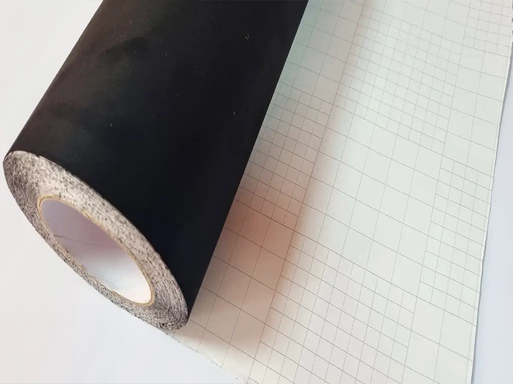 Material autoadeziv imitaţie piele întoarsă neagră, rolă de 50x200cm
