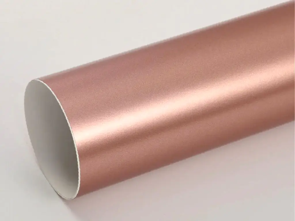 Autocolant rose gold metalic, aspect mat, 122 cm lățime