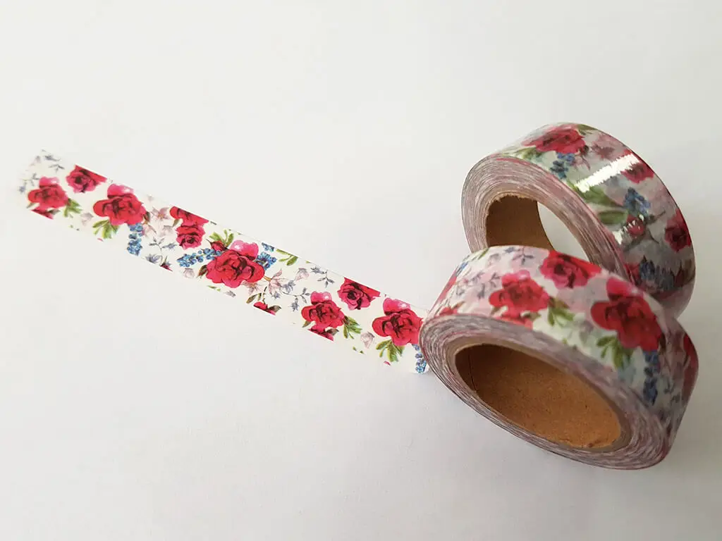 Bandă adezivă Washi Tape, Folina, model cu flori roşii, 15 mmx10 m