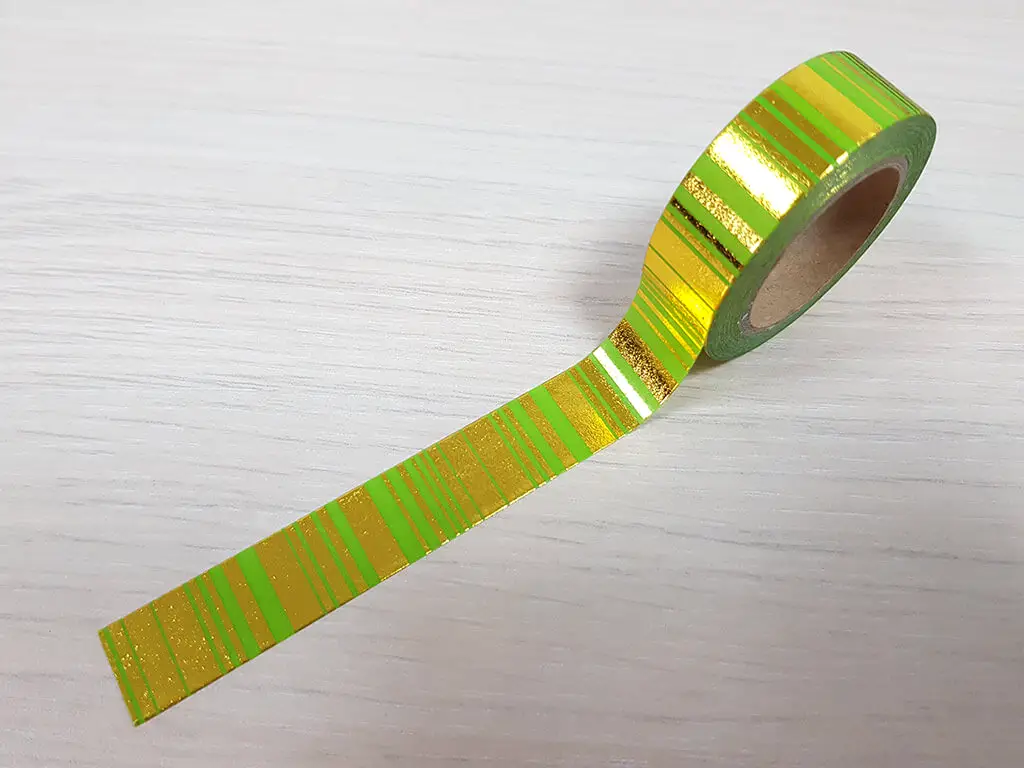 Bandă adezivă Washi Tape Gold Decorum, Folina, verde cu dungi aurii, 15 mm x 10 m