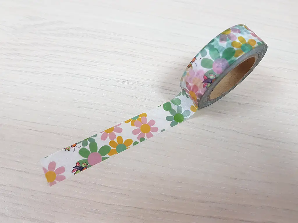 Bandă adezivă Washi Tape Spring Time, model floral, 15 mm x 10 metri