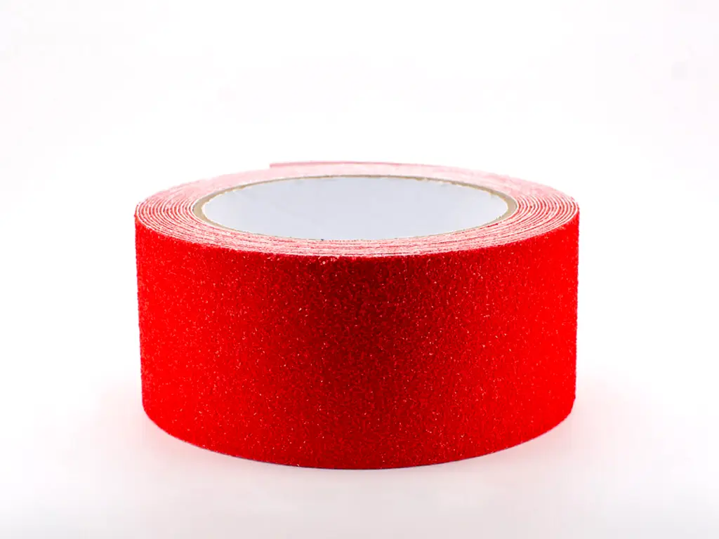 Bandă antialunecare, antiderapantă,  autoadezivă cu granulație grosieră, culoare roșie, ideală pentru scări și podele, rolă 5 cm x 5 m