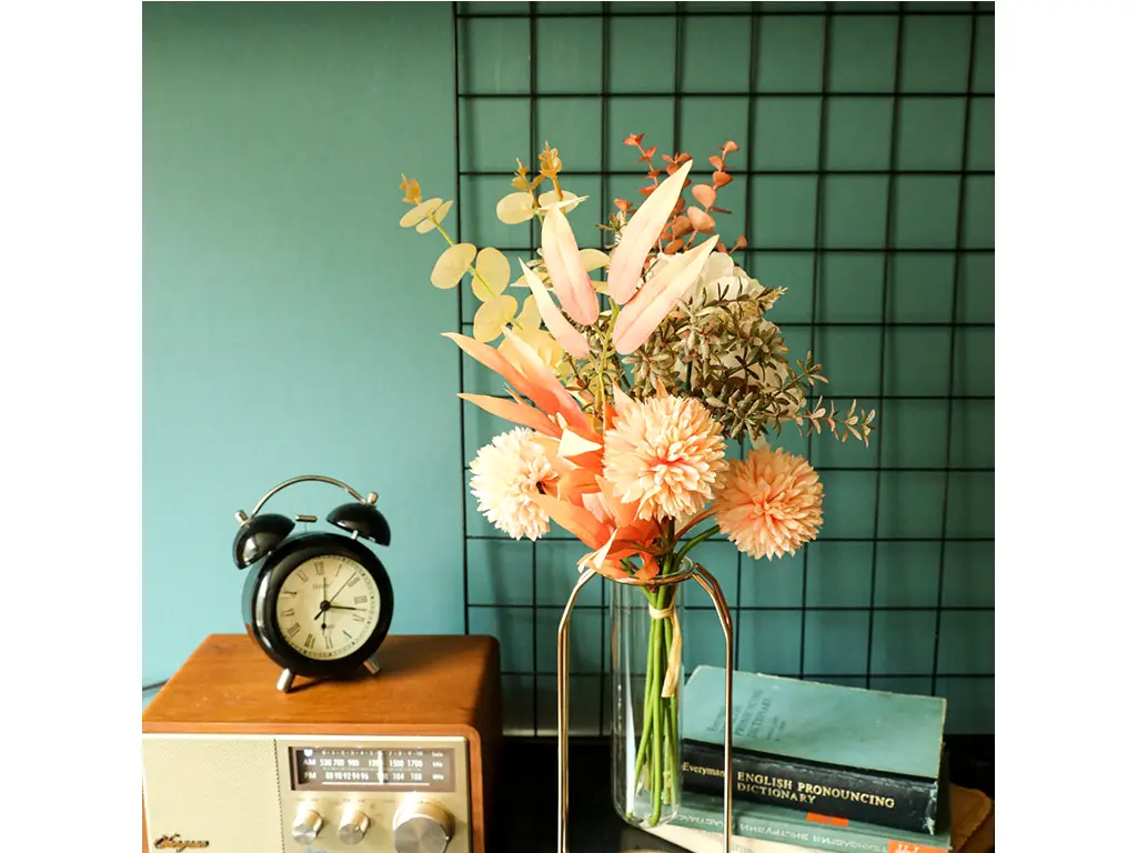 Buchet decorativ cu flori şi plante artificiale, 40 cm înălţime