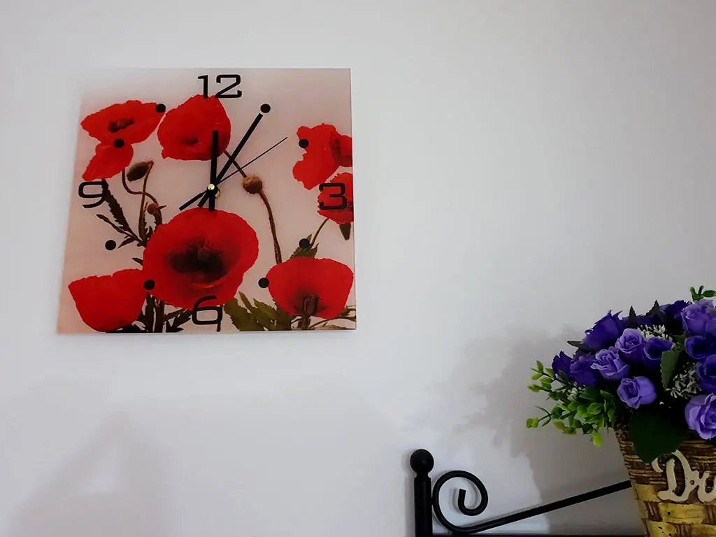 Ceas perete, Folina, model Maci roşii, 30x30 cm