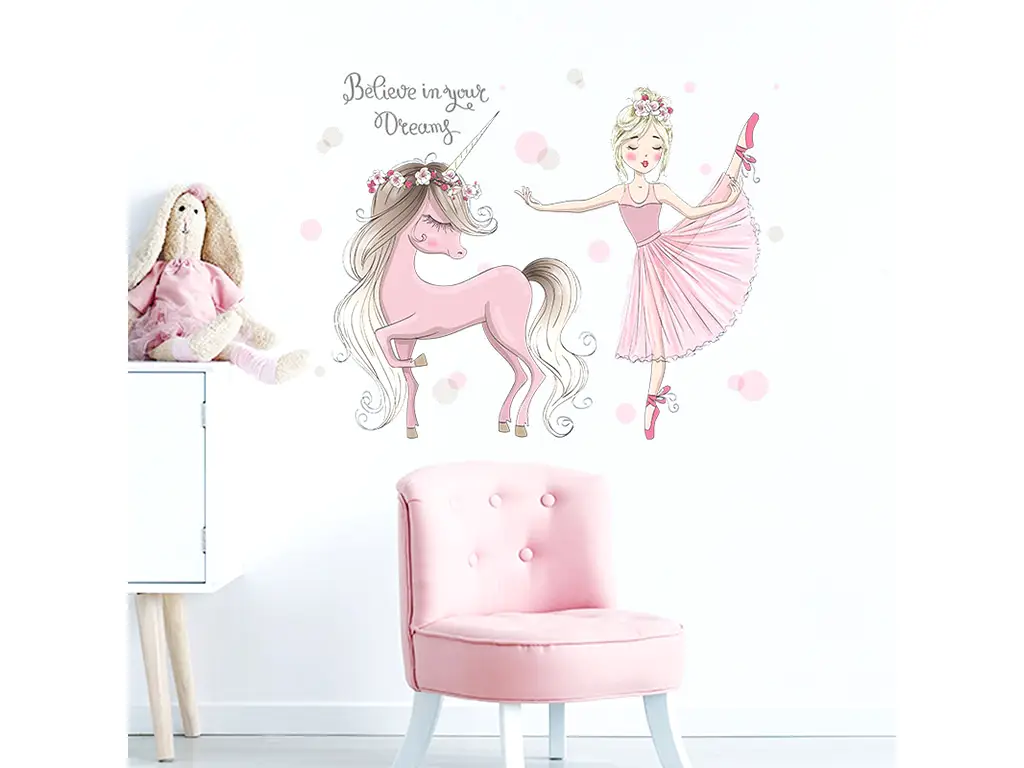 Stickere cameră fete, balerina cu unicorn, decor roz