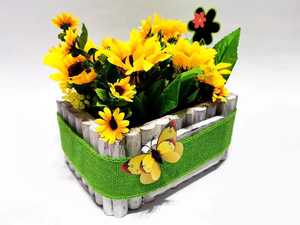 Flori artificiale Floarea soarelui, Folina, aranjament în cutie de lemn