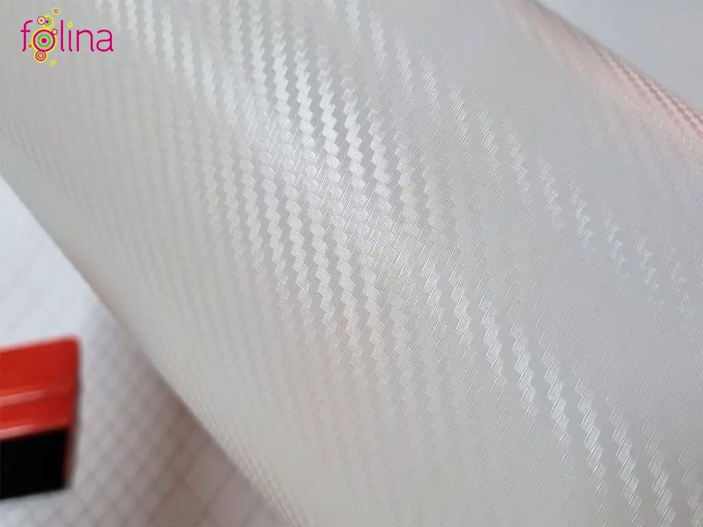 Autocolant alb carbon 3D, Folina, aspect mat, cu tehnologie de eliminare bule aer, rolă de 75x200cm, racletă inclusă