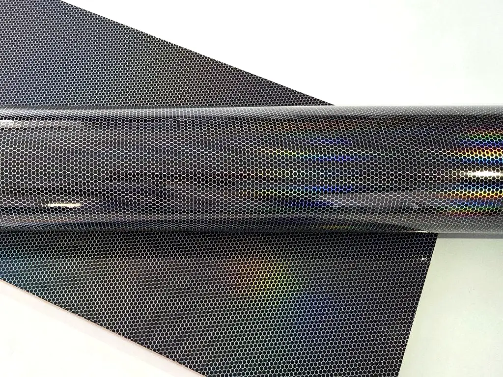 Folie auto holografică, Honeycomb Laser Black, pentru tuning auto - 75x200 cm