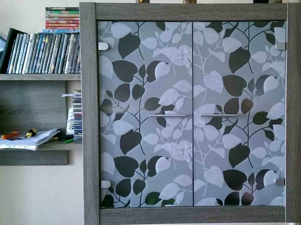 Folie geam electrostatică Amena, d-c-fix, sablare cu imprimeu frunze, 60x300 cm