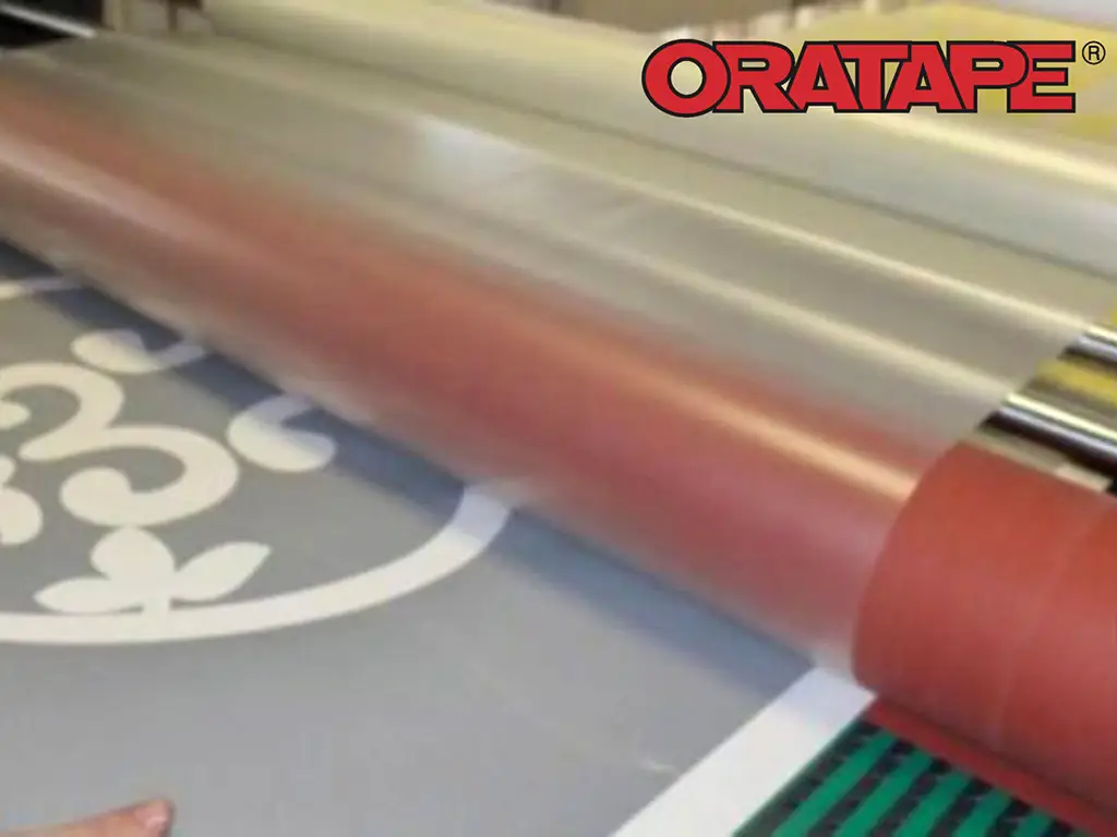 Folie de transfer transparentă Orafol MT95 cu adeziv mediu folosită pentru grafică și autocolante, rolă de 60cm lățime si 50m lungime