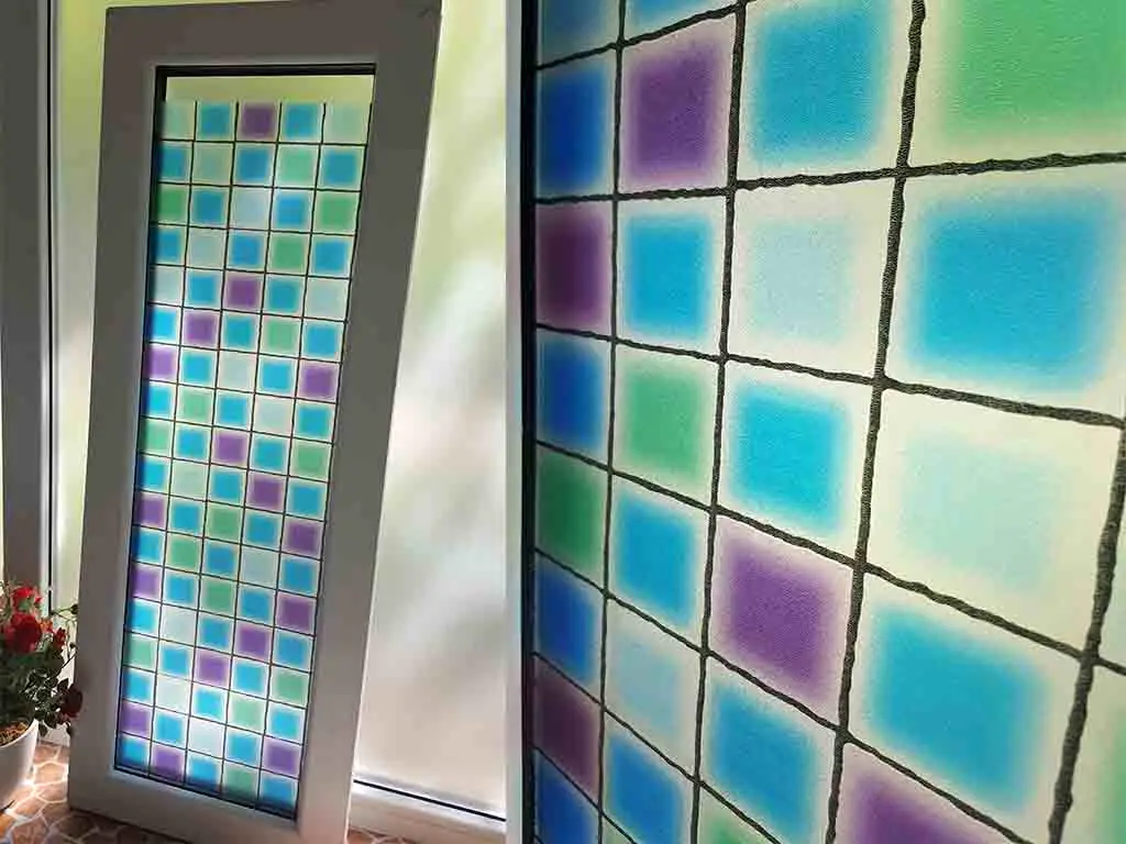 Folie geam autoadezivă Lisa, Folina, imprimeu vitraliu multicolor, 90x300 cm