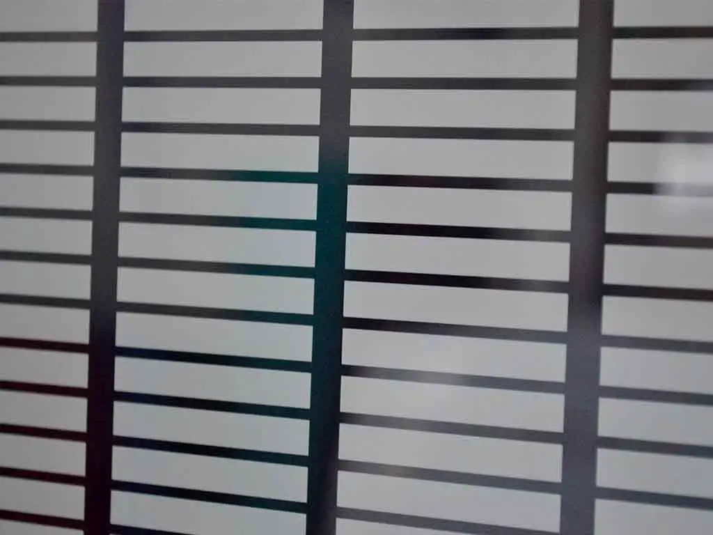 Folie geam autoadezivă Office Visy, imprimeu dreptunghiuri, alb, lățime 152 cm