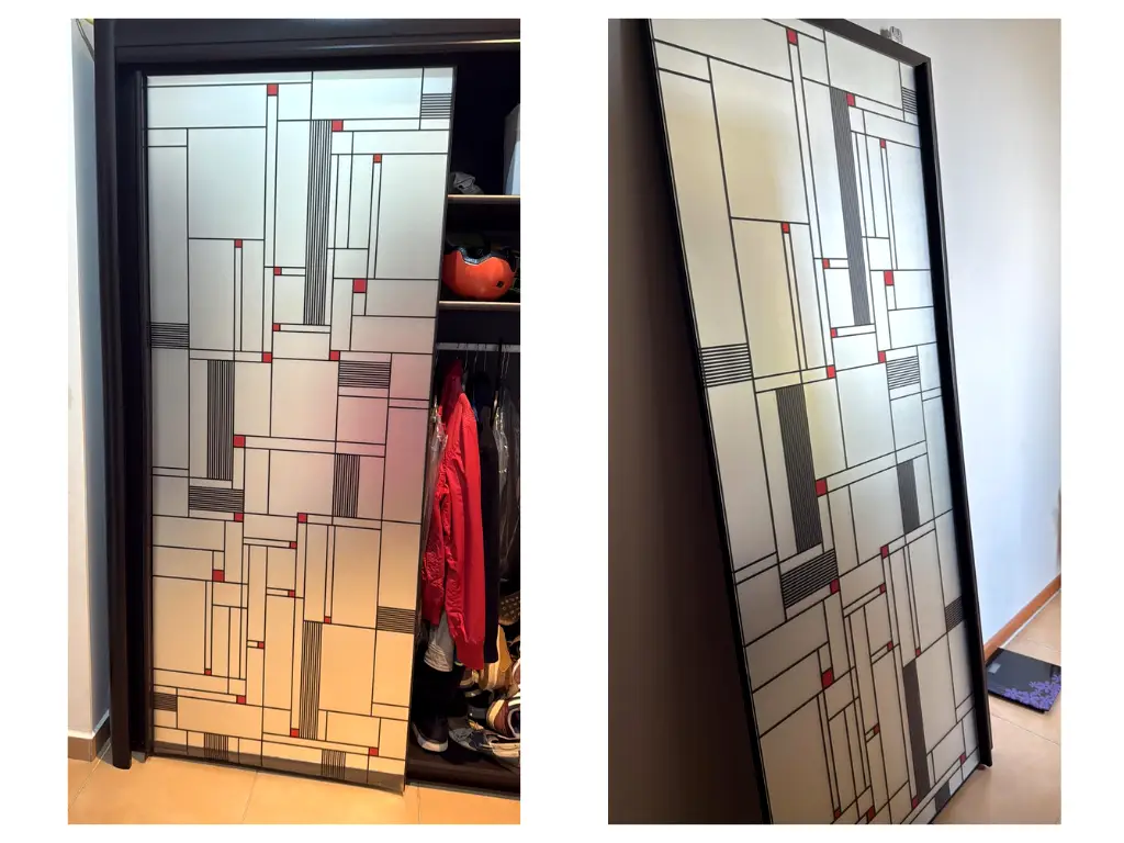Folie geam decorativă tip vitraliu Mondrian Monocrom 100x210 cm – sablare cu model geometric modern