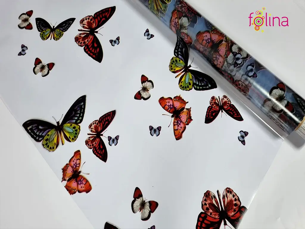 Folie protecţie mobilă Paradiso Lilith, d-c-fix, transparentă cu model fluturi coloraţi, 140 cm lăţime