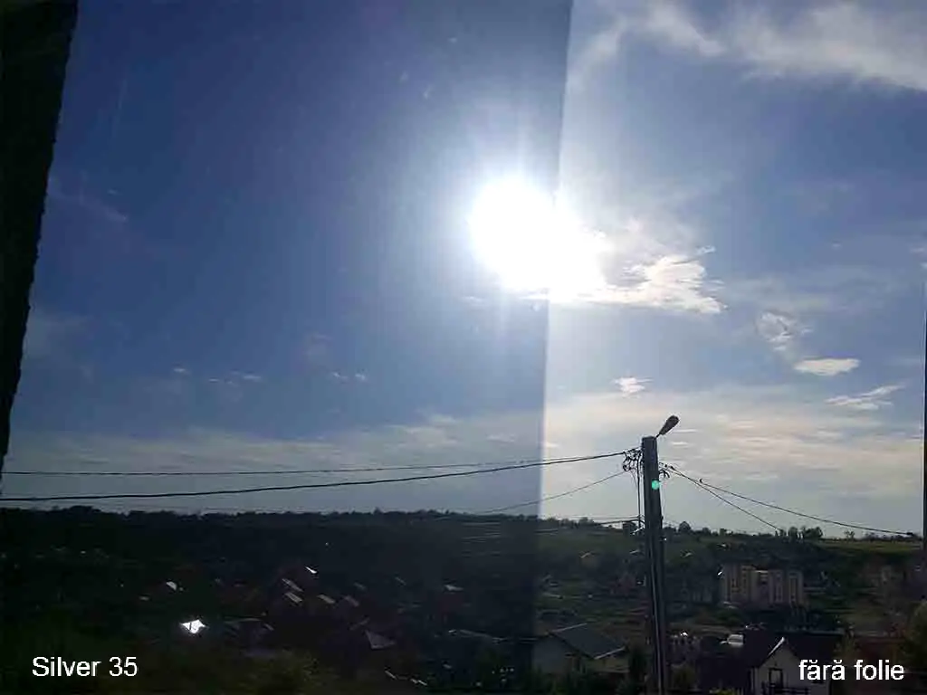 Folie protecție solară 75%,  Reflectiv SOL101, argintiu metalizat deschis, cu aplicare la interior, 152  cm latime