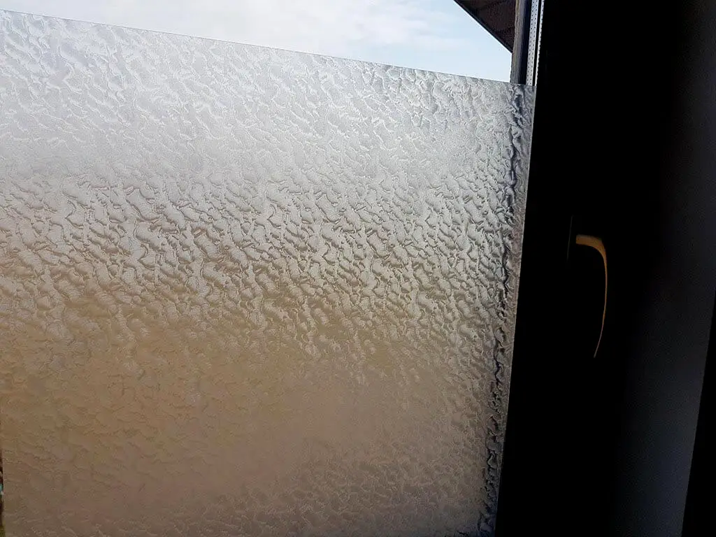 Folie geam autoadezivă Snow, d-c-fix, efect de sablare, 90x300cm