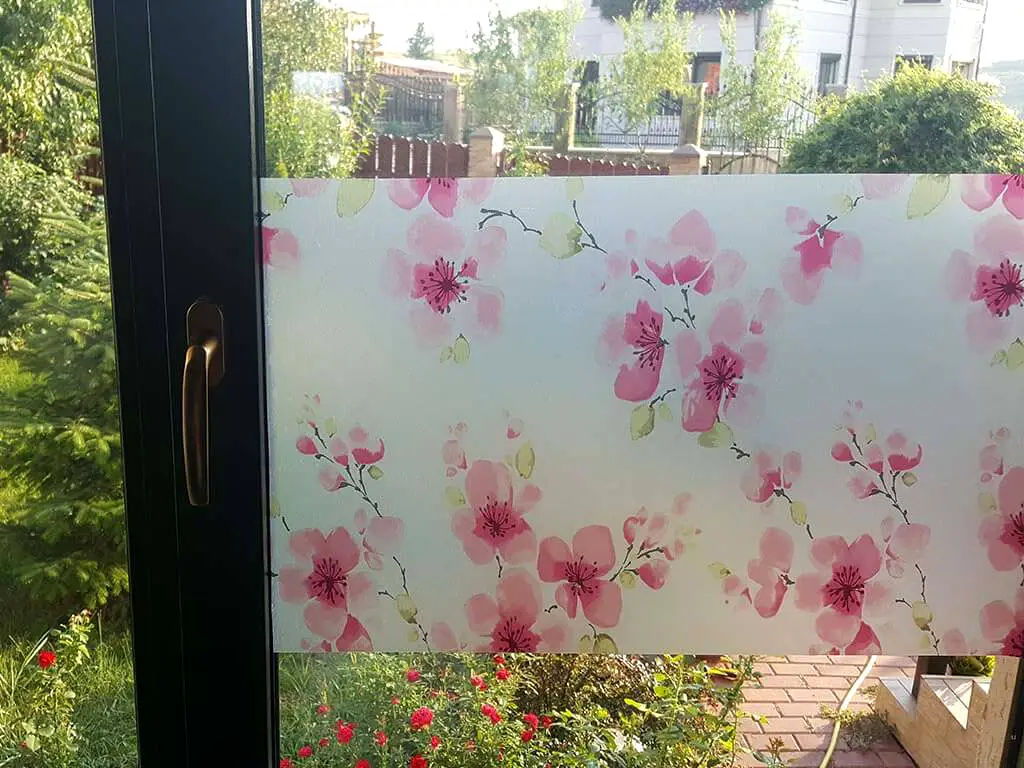 Folie geam autoadezivă, Magicfix, sablare cu imprimeu floral roșu, lățime 100 cm
