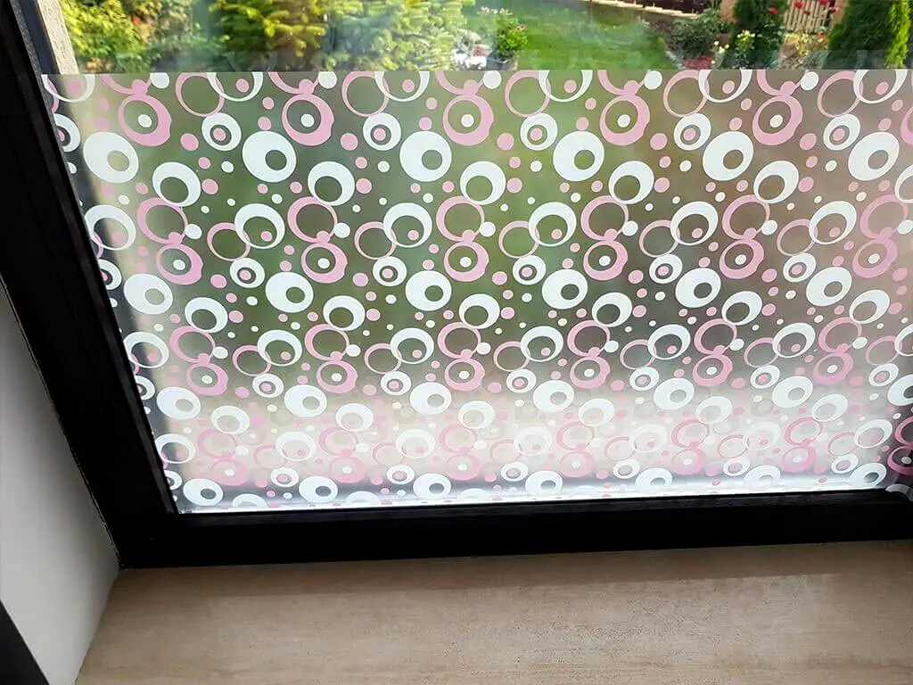 Folie geam autoadezivă cercuri, Folina, imprimeu geometric, roz, lățime 90 cm