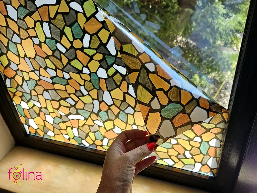 Folie geam autoadezivă, Folina 9877, sablare mozaic colorat, 90 cm lăţime