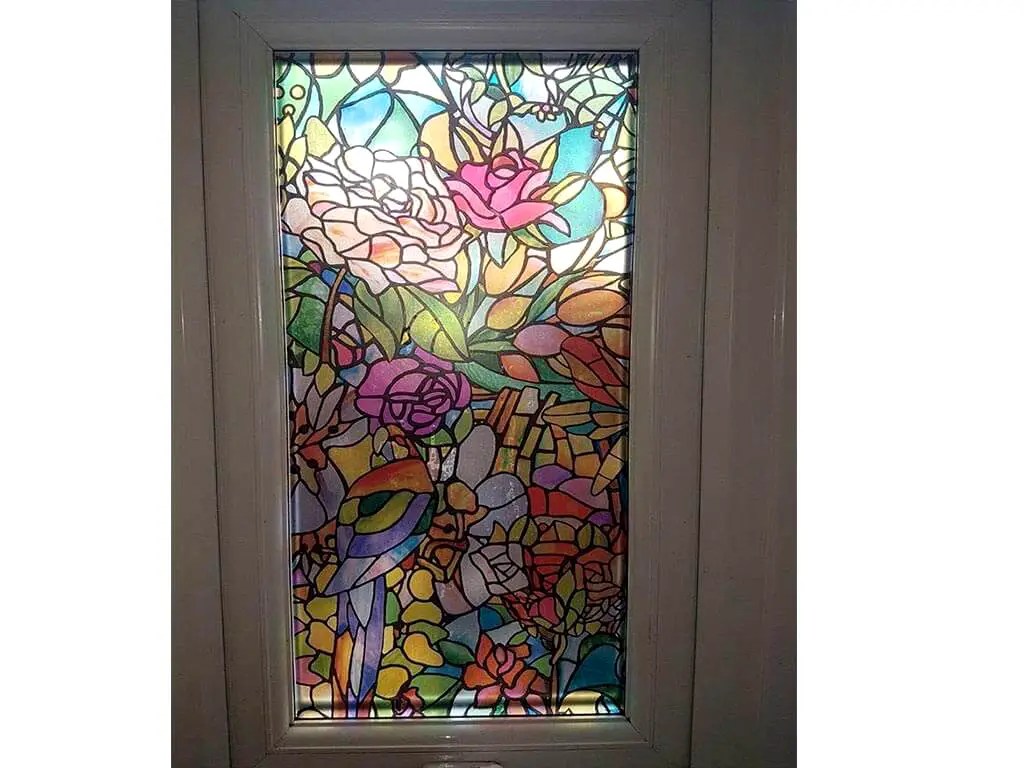 Folie geam autoadezivă Tulia, d-c-fix, vitraliu floral multicolor, 90 cm lăţime 