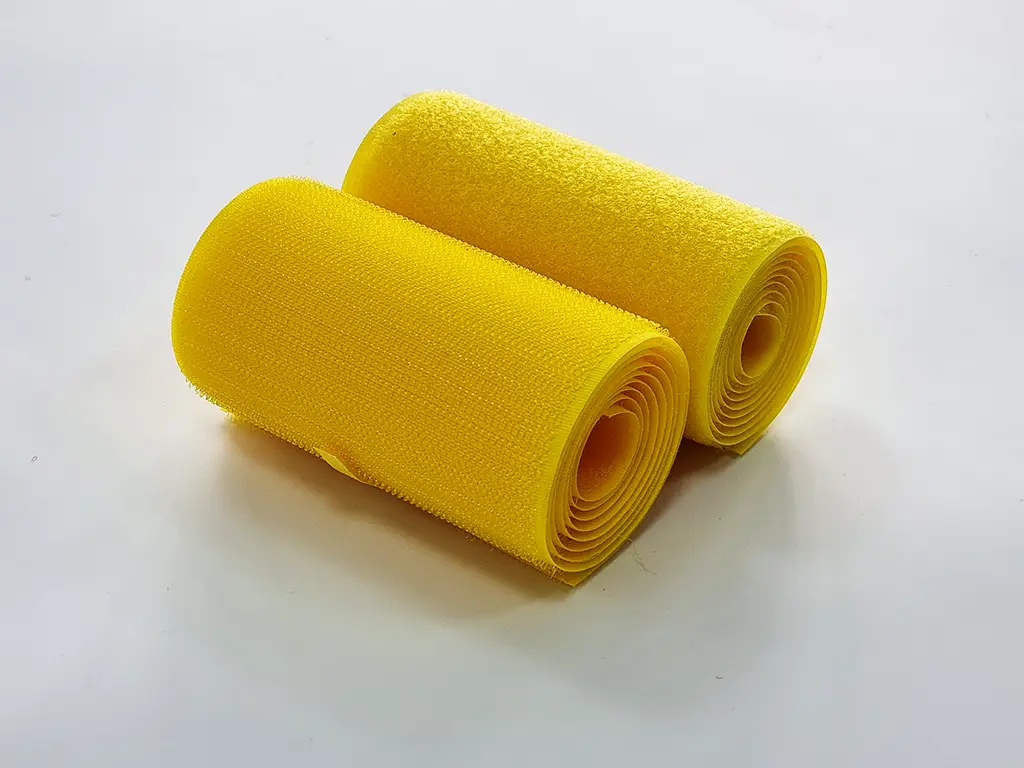 Set bandă arici, Velcro cu adeziv, benzi Hook and Loop, set bandă cu scai și puf ideală pentru cusut, role cu lățimea de 10cm - culoarea galbenă