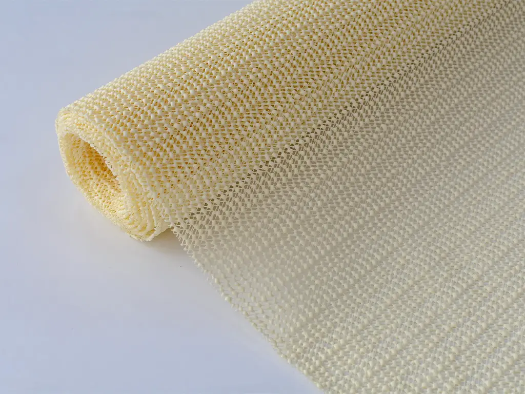 Material antiderapant crem, Folina 8600, pentru sertare si rafturi, rolă de 60 cm x 5 metri